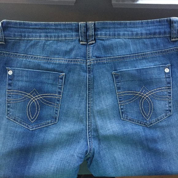 M&S Medium Wash Bootcut / Flare Cotton Comfy Y2K Jeans - Picture 5 of 12